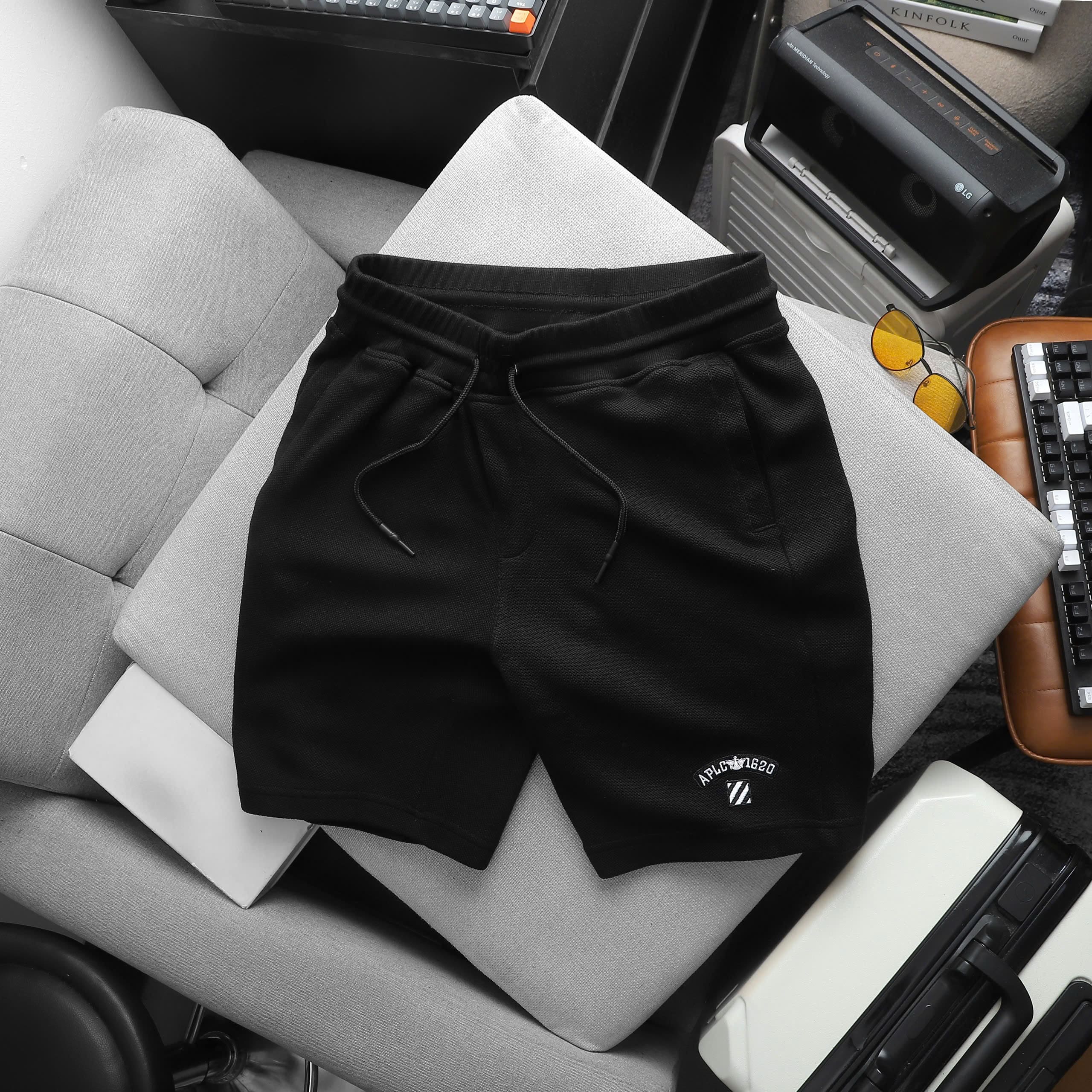 Quan-short-thun-tank (3)
