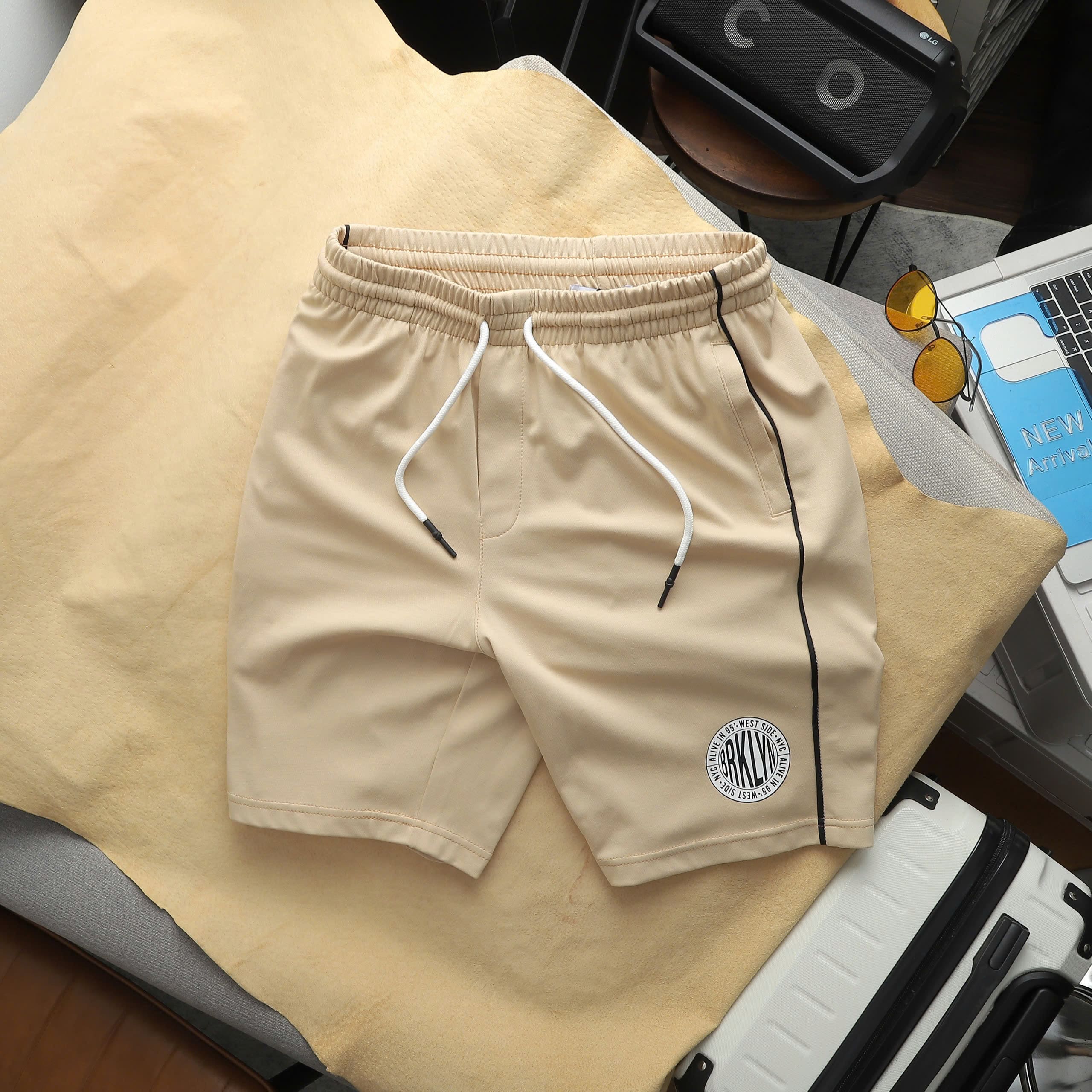 Quan-short-thun-west(2)